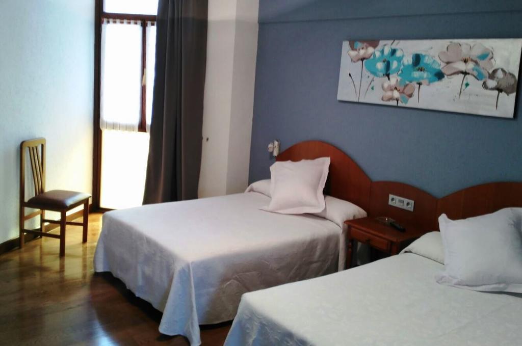 Hotel Urgain Oronoz-Mugaire Zewnętrze zdjęcie